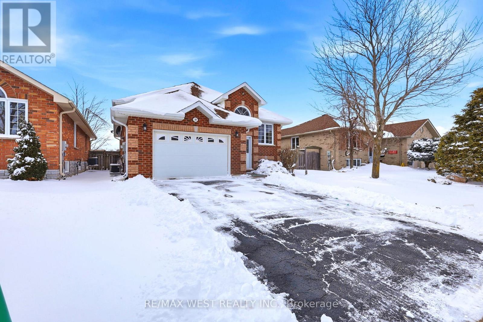 20 Eakins Crescent, Kawartha Lakes (Lindsay), Ontario  K9V 6J9 - Photo 3 - X13142904