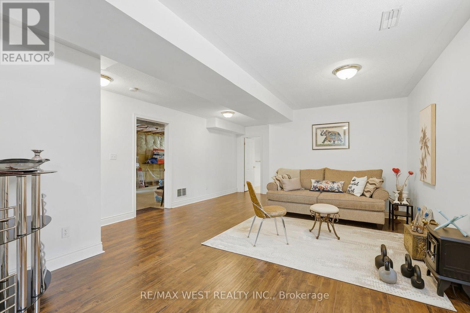 20 Eakins Crescent, Kawartha Lakes (Lindsay), Ontario  K9V 6J9 - Photo 34 - X13142904