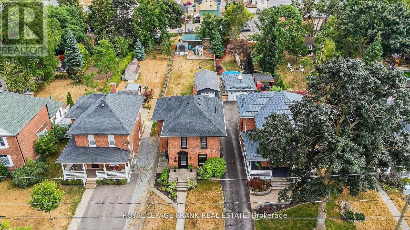 69 Peel Street, Kawartha Lakes (Lindsay), Ontario  K9V 3M5 - Photo 3 - X13143264