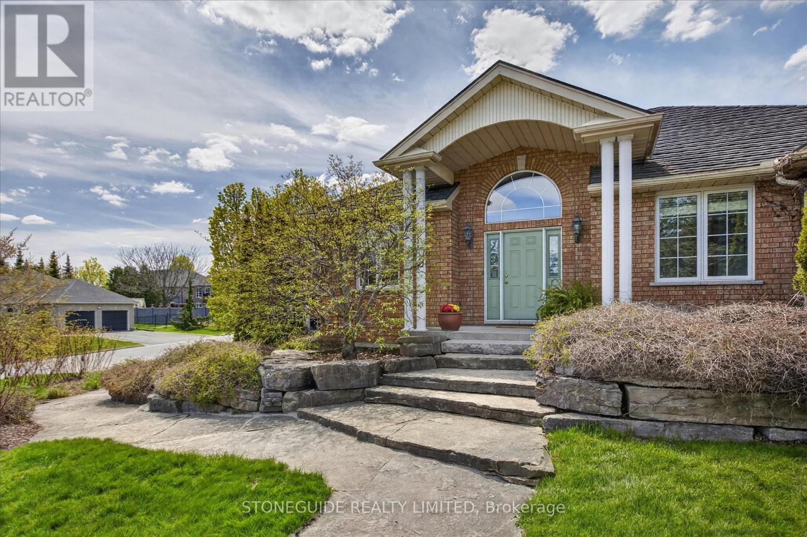 1580 College Park Drive, Peterborough (Otonabee Ward 1), Ontario  K9K 2G9 - Photo 2 - X13143328