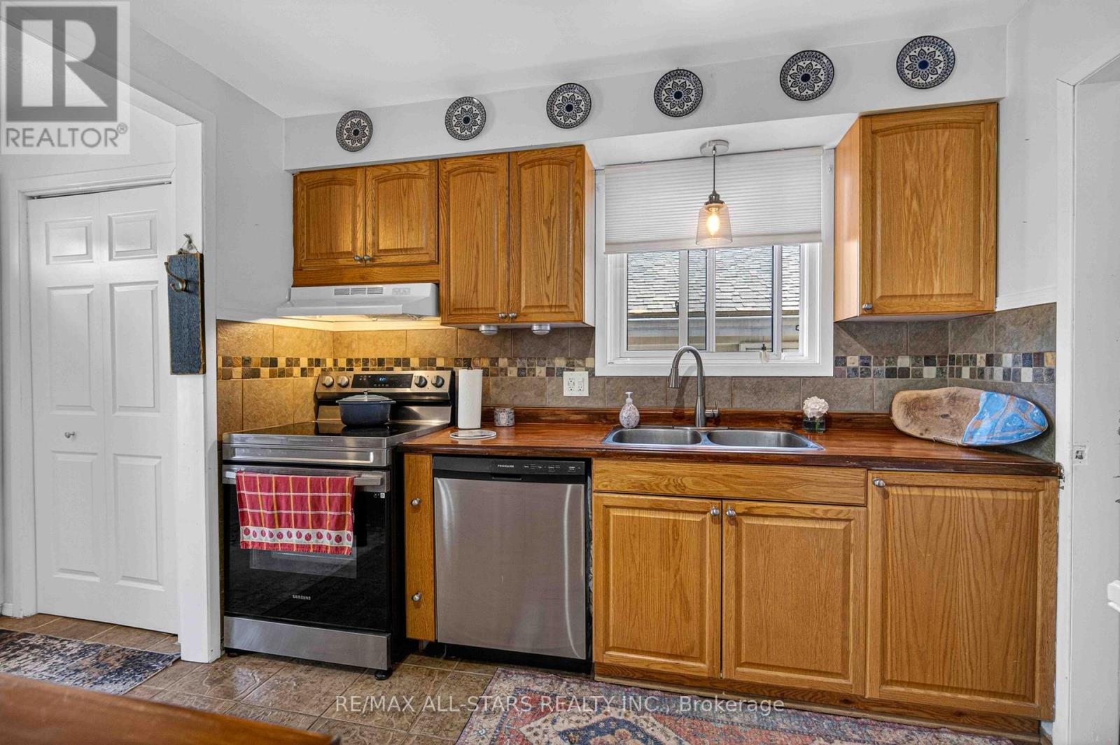 2147 Springwood Road, Peterborough (Monaghan Ward 2), Ontario  K9K 1N7 - Photo 11 - X13143464