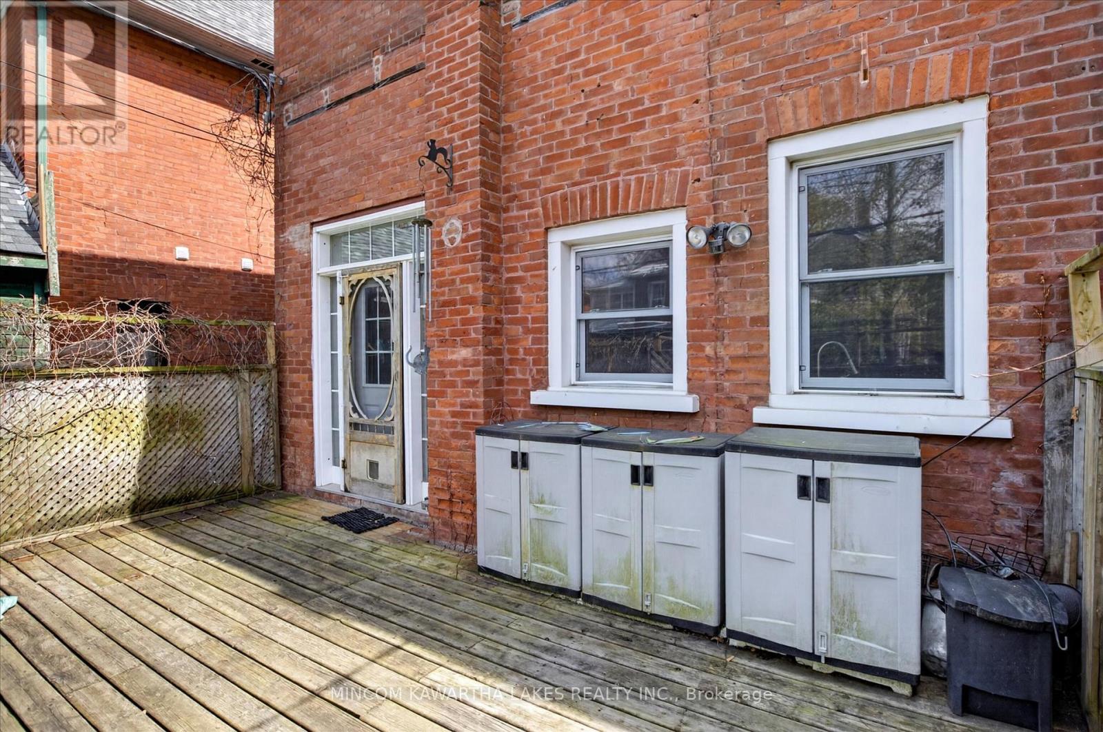 494 Charlotte Street, Peterborough (Town Ward 3), Ontario  K9J 2W3 - Photo 36 - X13143712