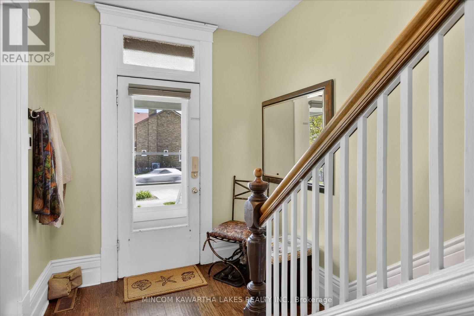 494 Charlotte Street, Peterborough (Town Ward 3), Ontario  K9J 2W3 - Photo 7 - X13143712