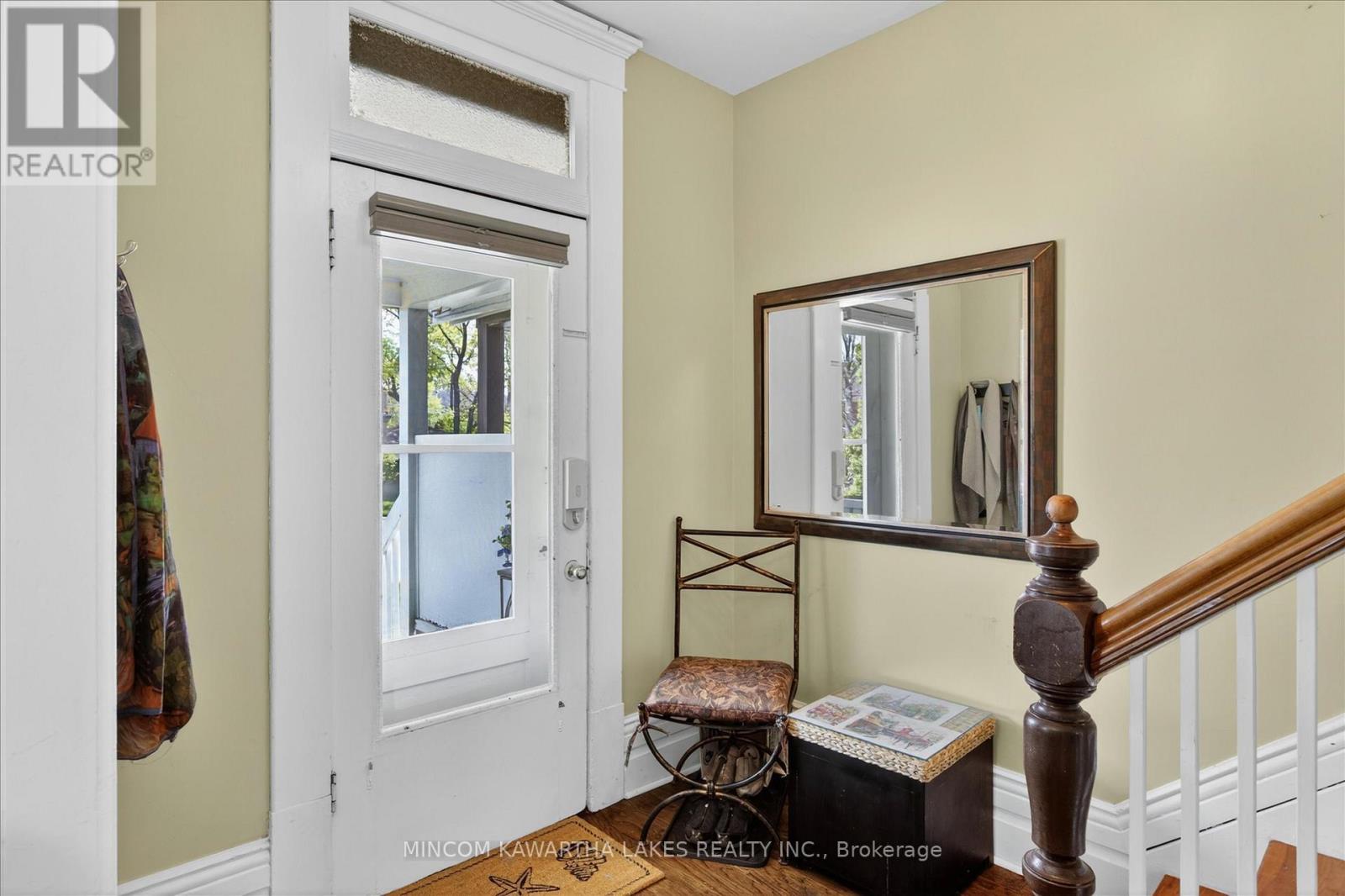 494 Charlotte Street, Peterborough (Town Ward 3), Ontario  K9J 2W3 - Photo 8 - X13143712
