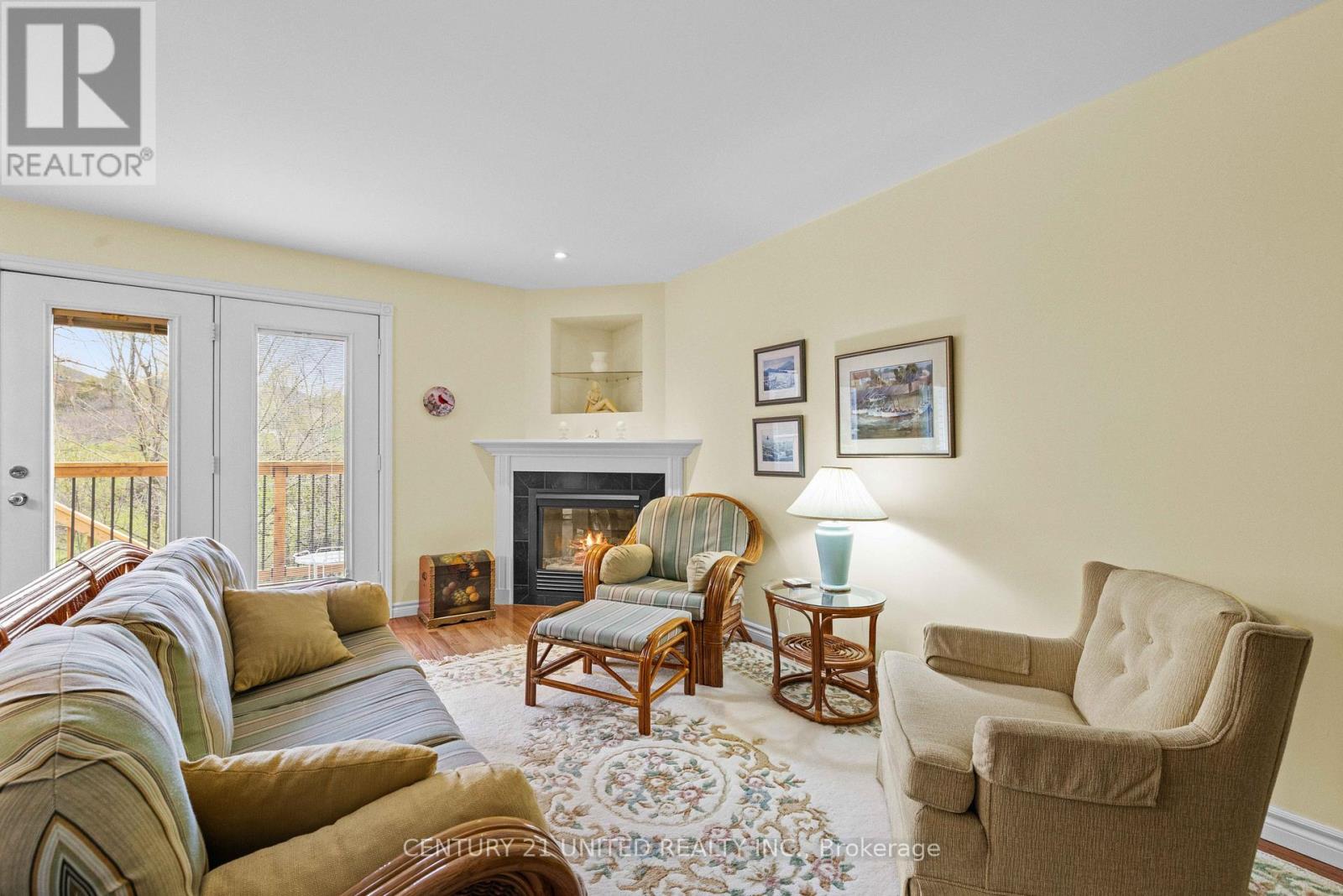 2903 Jennifer Drive, Peterborough (Northcrest Ward 5), Ontario  K9L 1Z5 - Photo 9 - X13143932
