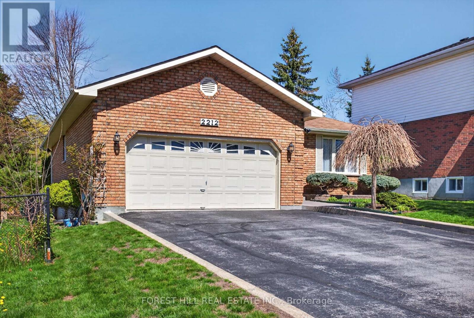 2212 Lorraine Drive, Peterborough (Northcrest Ward 5), Ontario  K9L 1X5 - Photo 2 - X13144692