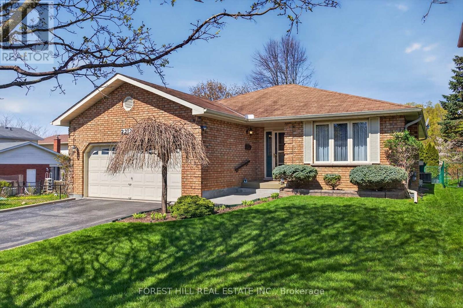 2212 Lorraine Drive, Peterborough (Northcrest Ward 5), Ontario  K9L 1X5 - Photo 3 - X13144692