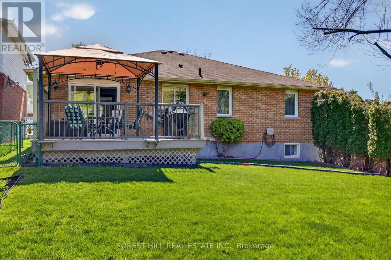 2212 Lorraine Drive, Peterborough (Northcrest Ward 5), Ontario  K9L 1X5 - Photo 39 - X13144692