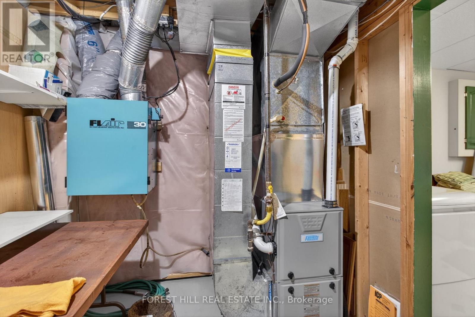 2212 Lorraine Drive, Peterborough (Northcrest Ward 5), Ontario  K9L 1X5 - Photo 46 - X13144692