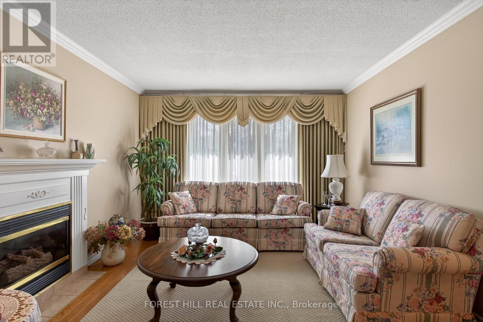2212 Lorraine Drive, Peterborough (Northcrest Ward 5), Ontario  K9L 1X5 - Photo 7 - X13144692