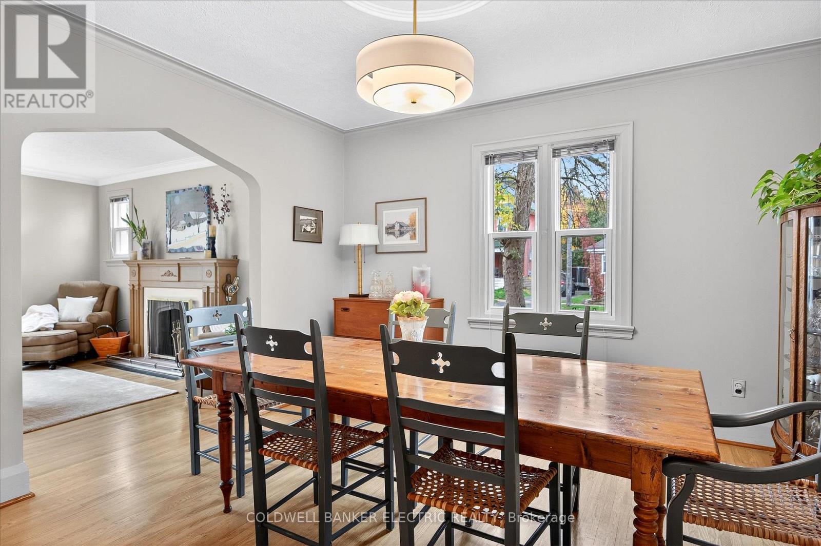 230 Geraldine Avenue, Peterborough (Northcrest Ward 5), Ontario  K9H 4T9 - Photo 8 - X13145296