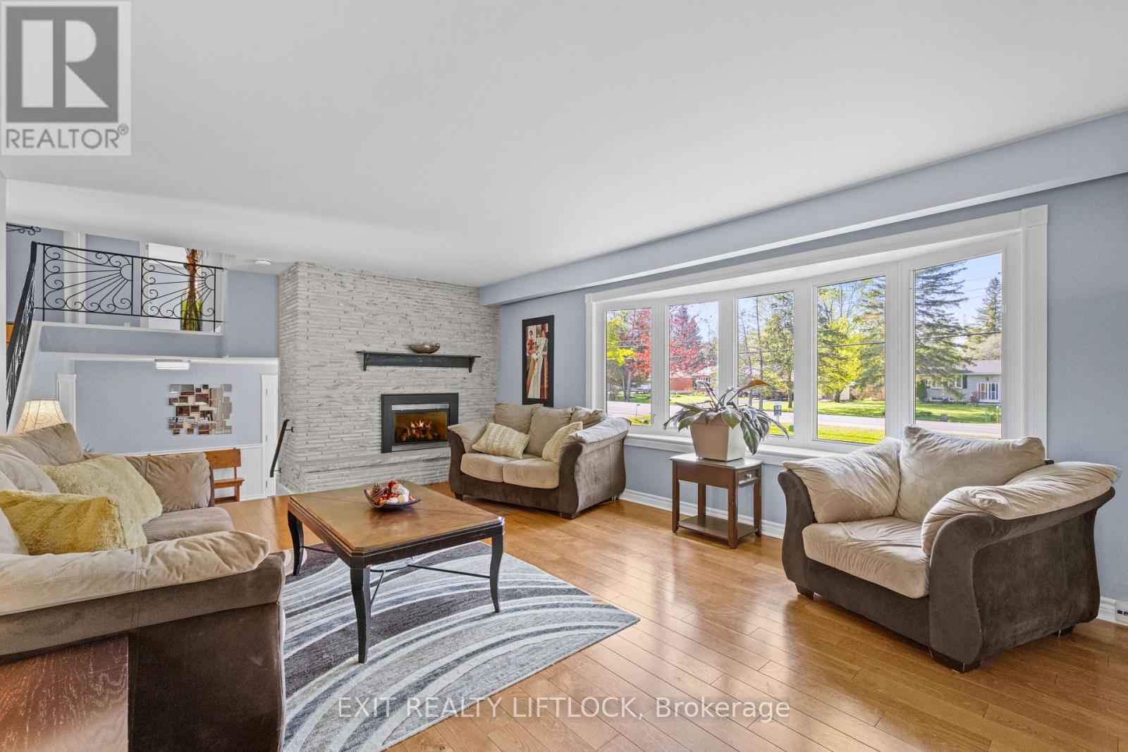 2225 Parkhill Road W, Cavan Monaghan (Cavan-Monaghan), Ontario  K9J 6X4 - Photo 19 - X13146006
