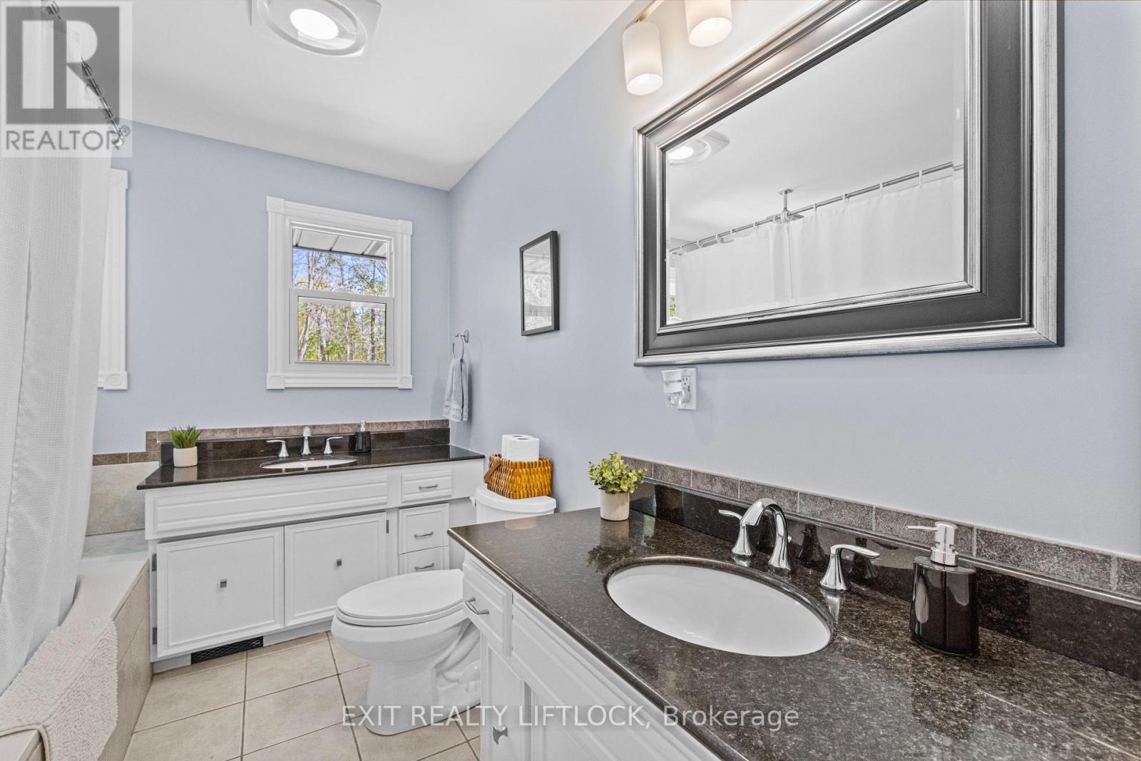 2225 Parkhill Road W, Cavan Monaghan (Cavan-Monaghan), Ontario  K9J 6X4 - Photo 21 - X13146006