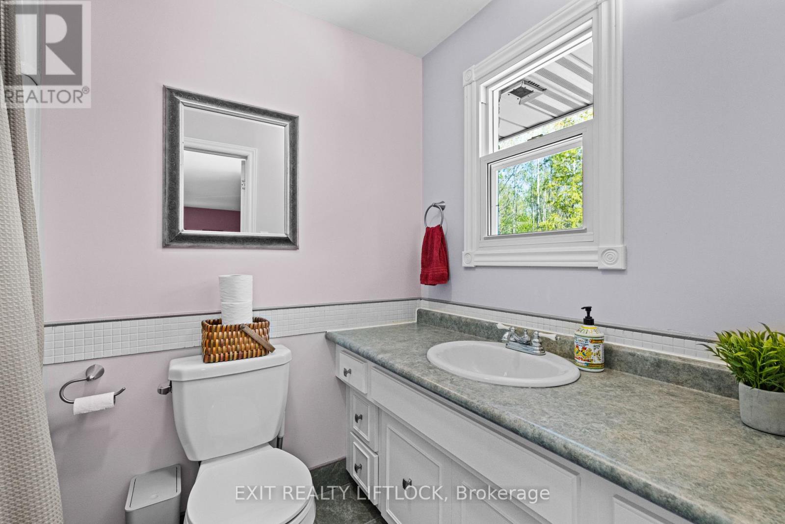 2225 Parkhill Road W, Cavan Monaghan (Cavan-Monaghan), Ontario  K9J 6X4 - Photo 25 - X13146006
