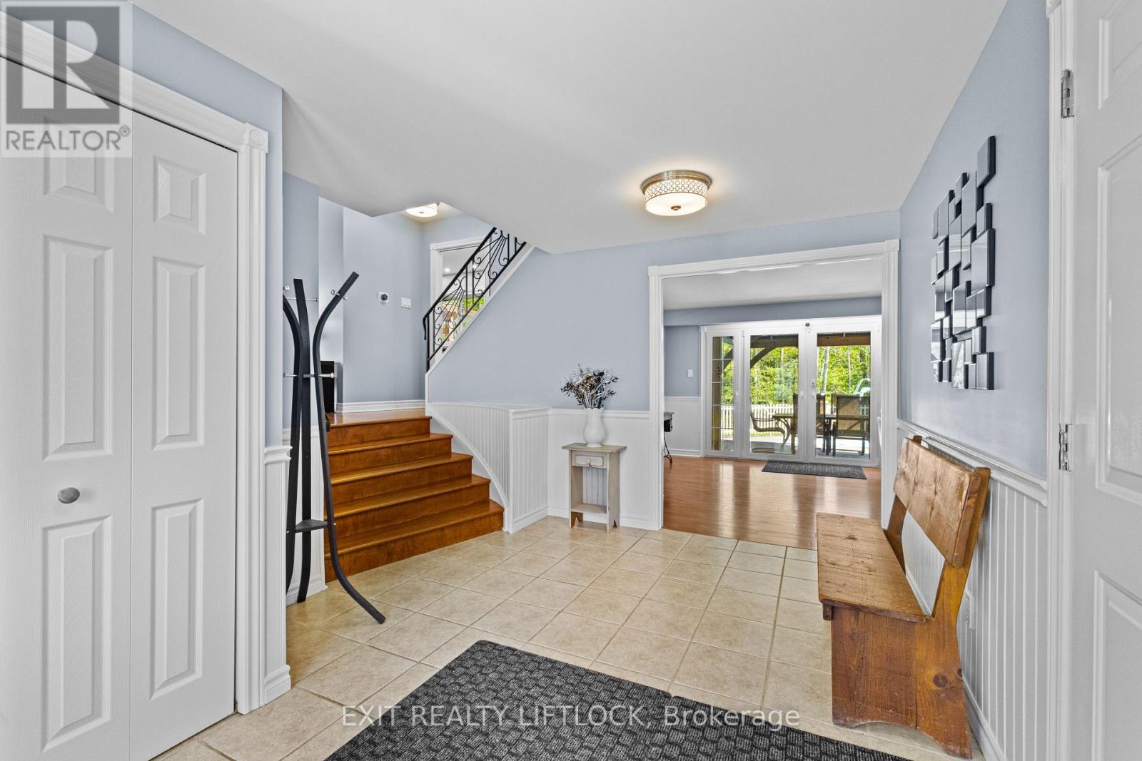 2225 Parkhill Road W, Cavan Monaghan (Cavan-Monaghan), Ontario  K9J 6X4 - Photo 8 - X13146006