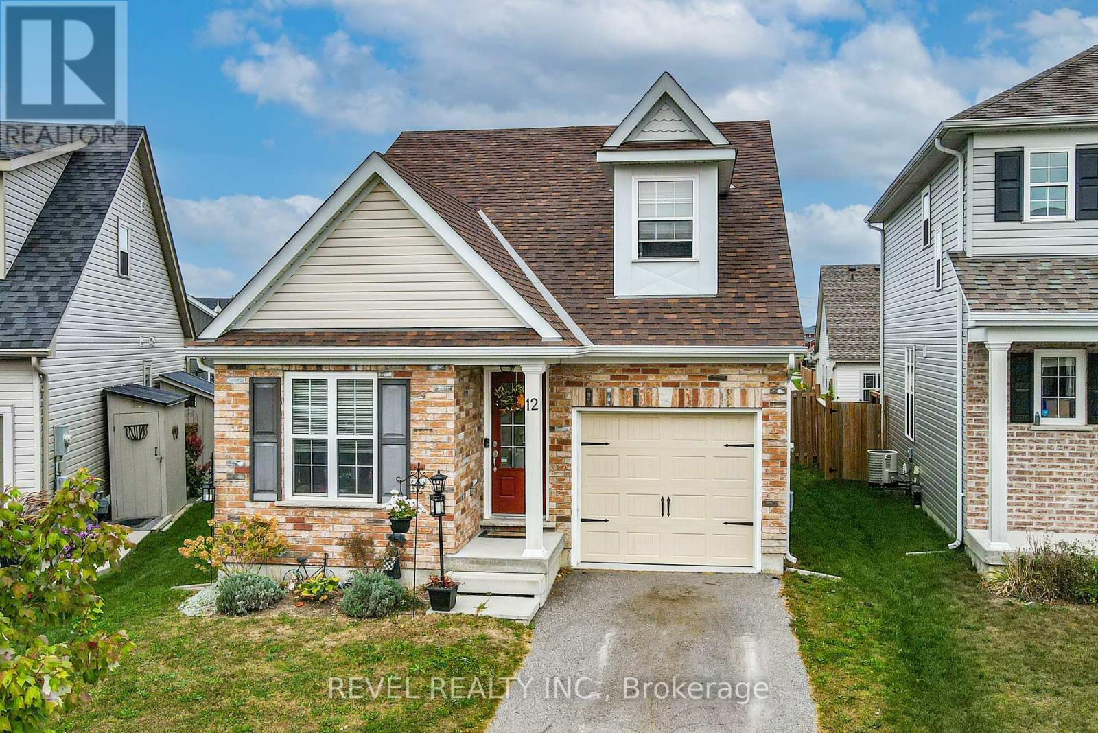 12 Blueberry Lane, Kawartha Lakes (Lindsay), Ontario  K9V 0M2 - Photo 6 - X13146192