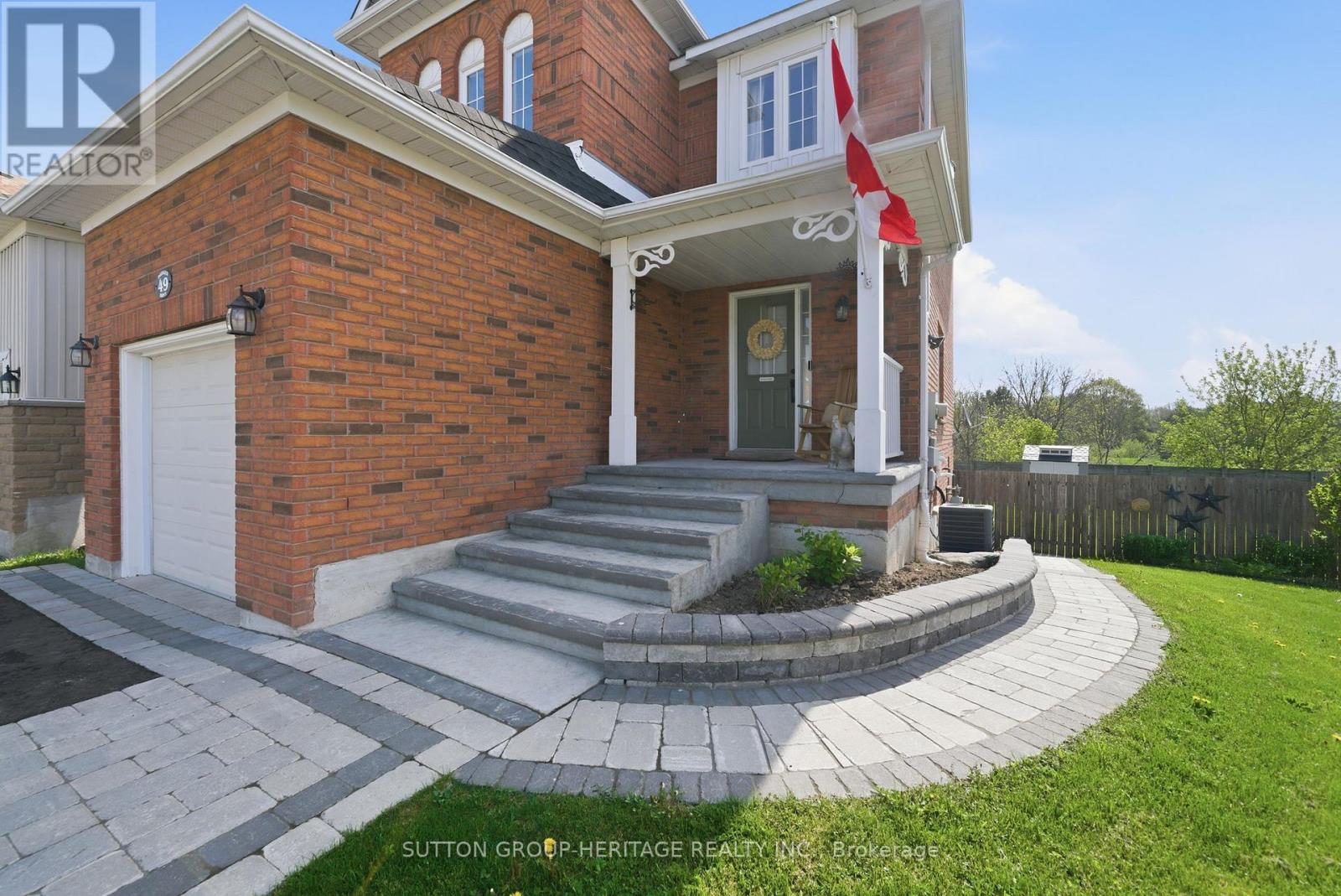 49 Bridges Drive, Clarington (Newcastle), Ontario  L1B 1M6 - Photo 5 - E13146152