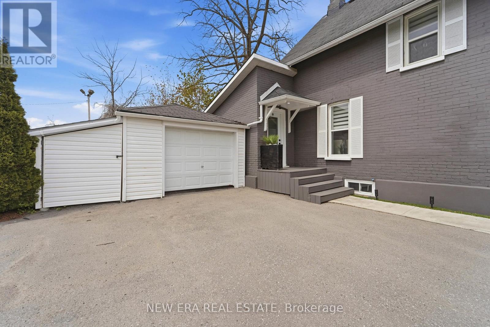 11 Albert Street N, Kawartha Lakes (Lindsay), Ontario  K9V 4J3 - Photo 6 - X13146206