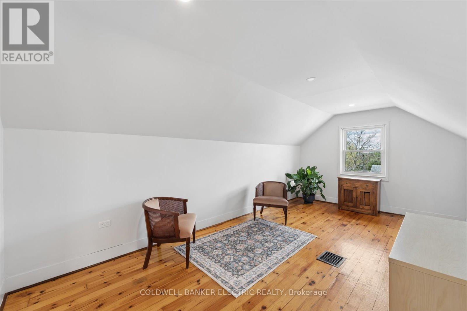 252 Aberdeen Avenue, Peterborough (Northcrest Ward 5), Ontario  K9H 4W9 - Photo 29 - X13146518