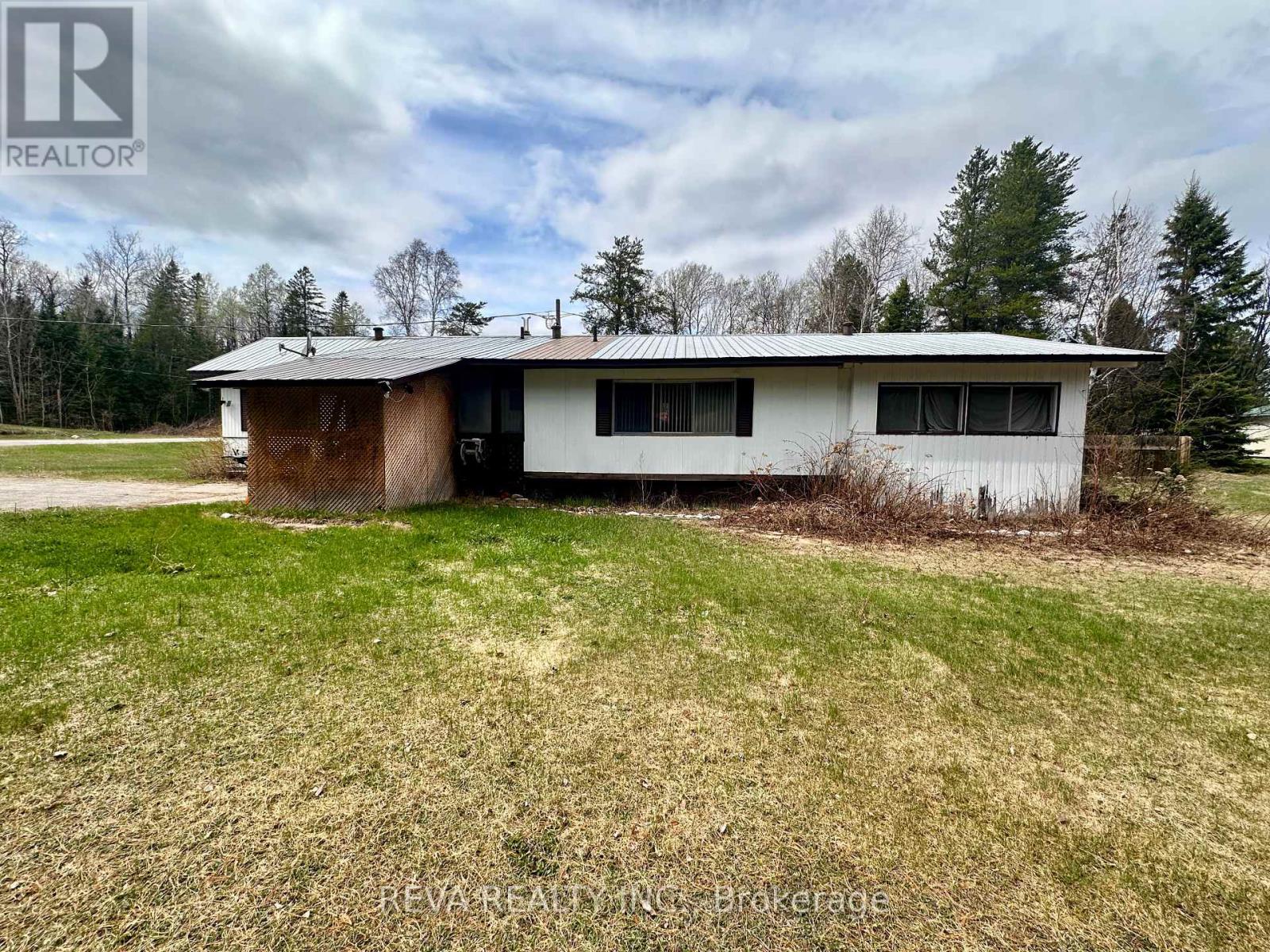 38 Boulter Lake Road, Hastings Highlands (Mcclure Ward), Ontario  K0L 2K0 - Photo 11 - X13147196