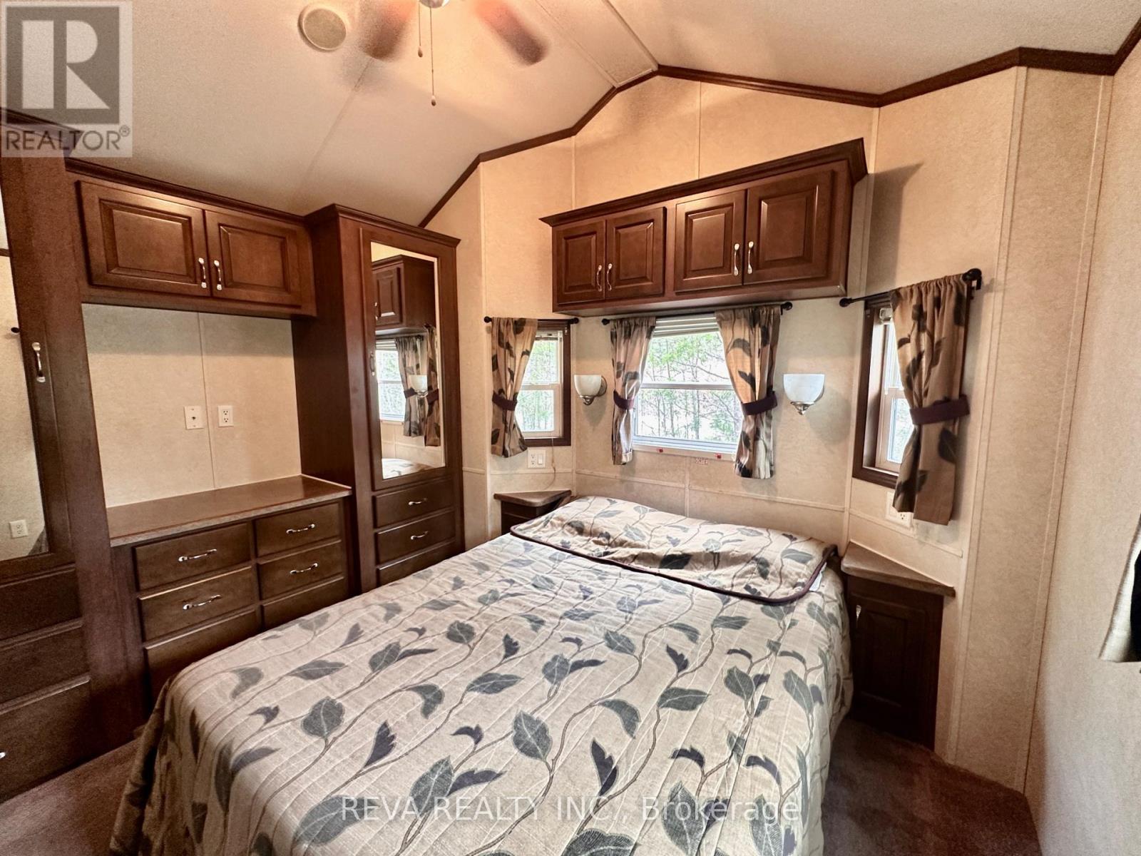 38 Boulter Lake Road, Hastings Highlands (Mcclure Ward), Ontario  K0L 2K0 - Photo 8 - X13147196