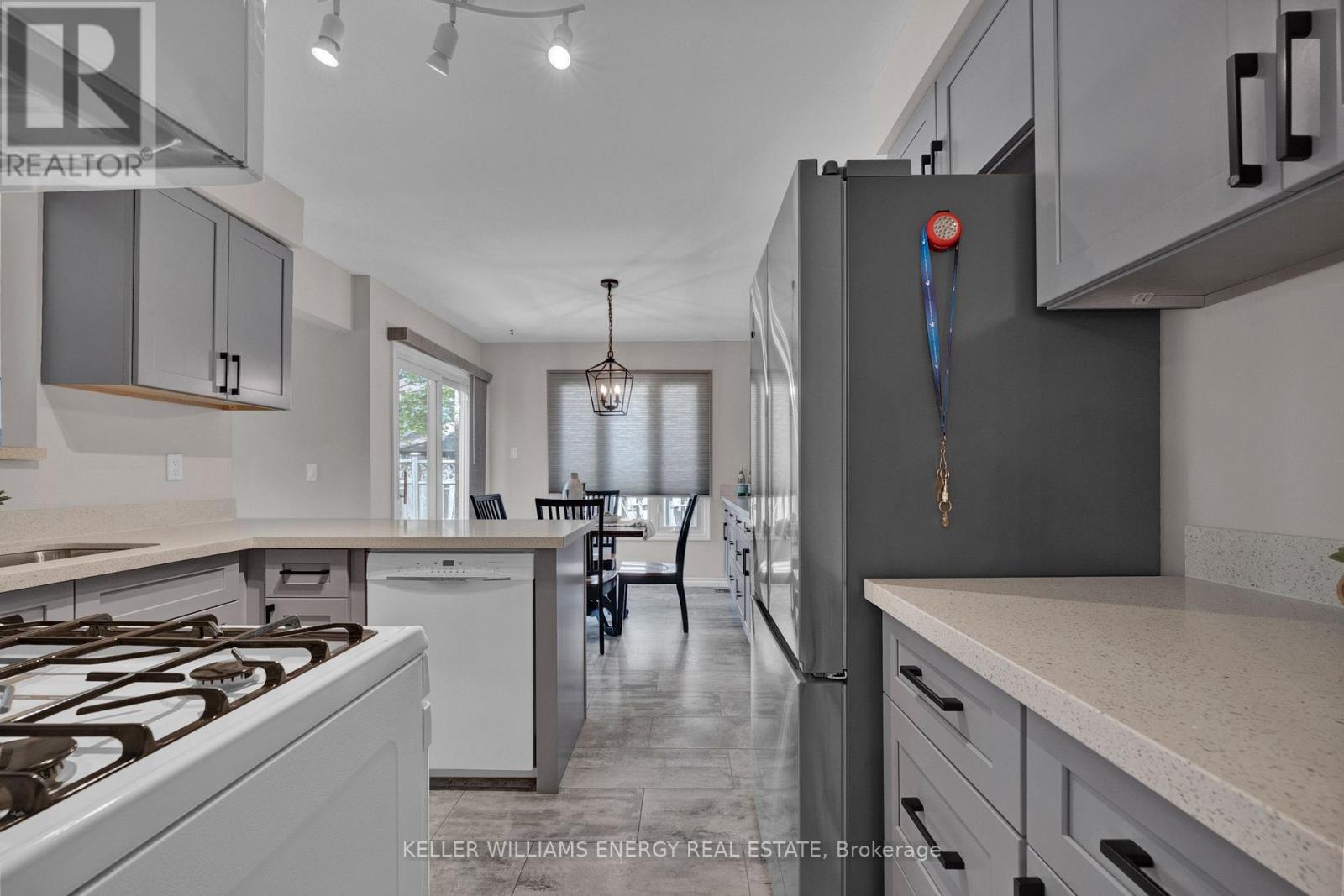 6 Mcauliffe Street, Clarington (Newcastle), Ontario  L1B 1K4 - Photo 16 - E13147754