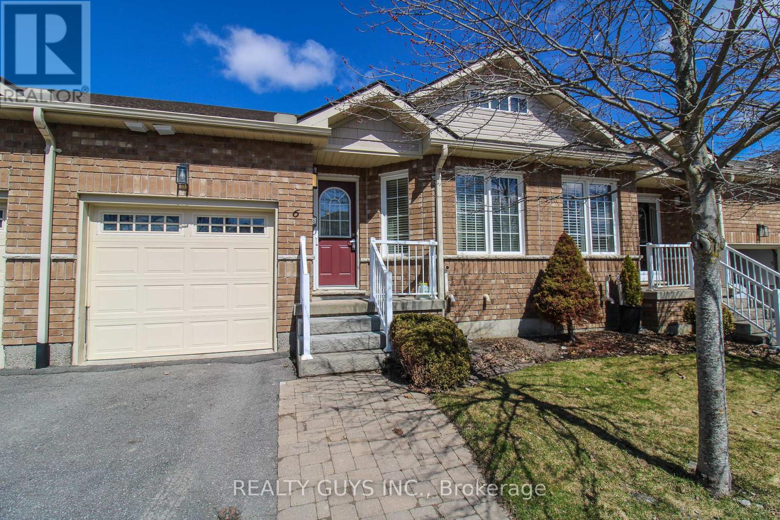 UNIT #6 - 909 WENTWORTH STREET, peterborough (otonabee ward 1), Ontario