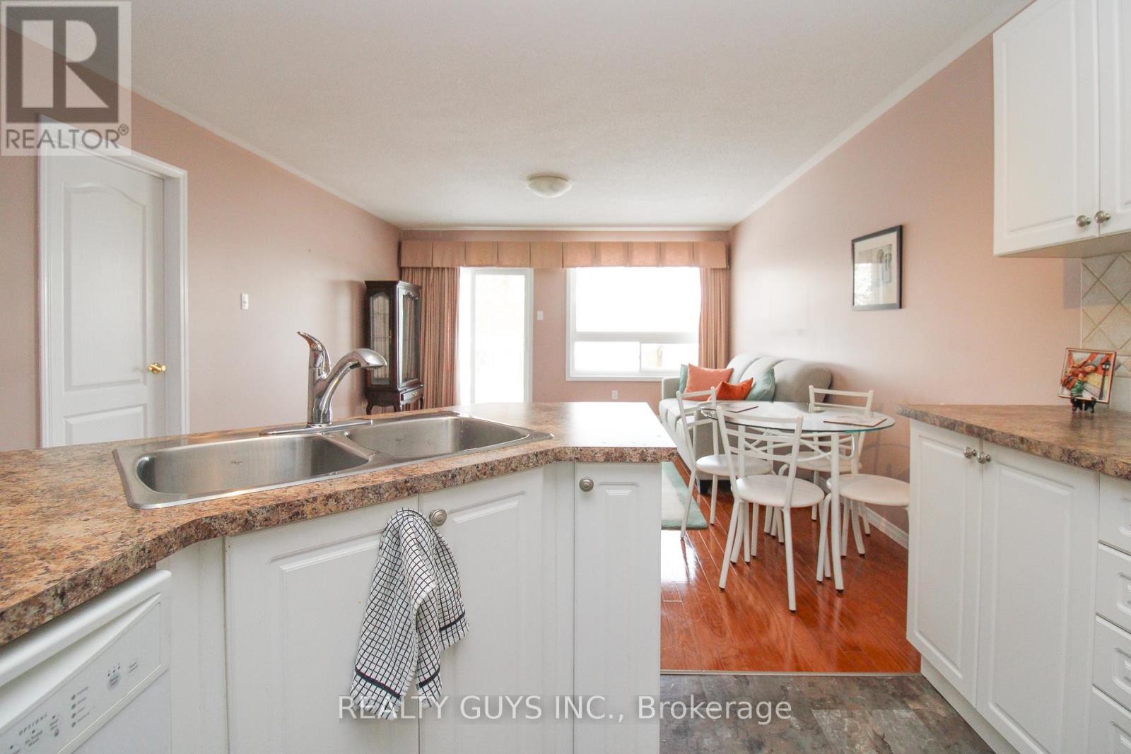 Unit #6 - 909 Wentworth Street, Peterborough (Otonabee Ward 1), Ontario  K9J 8R7 - Photo 10 - X13147972