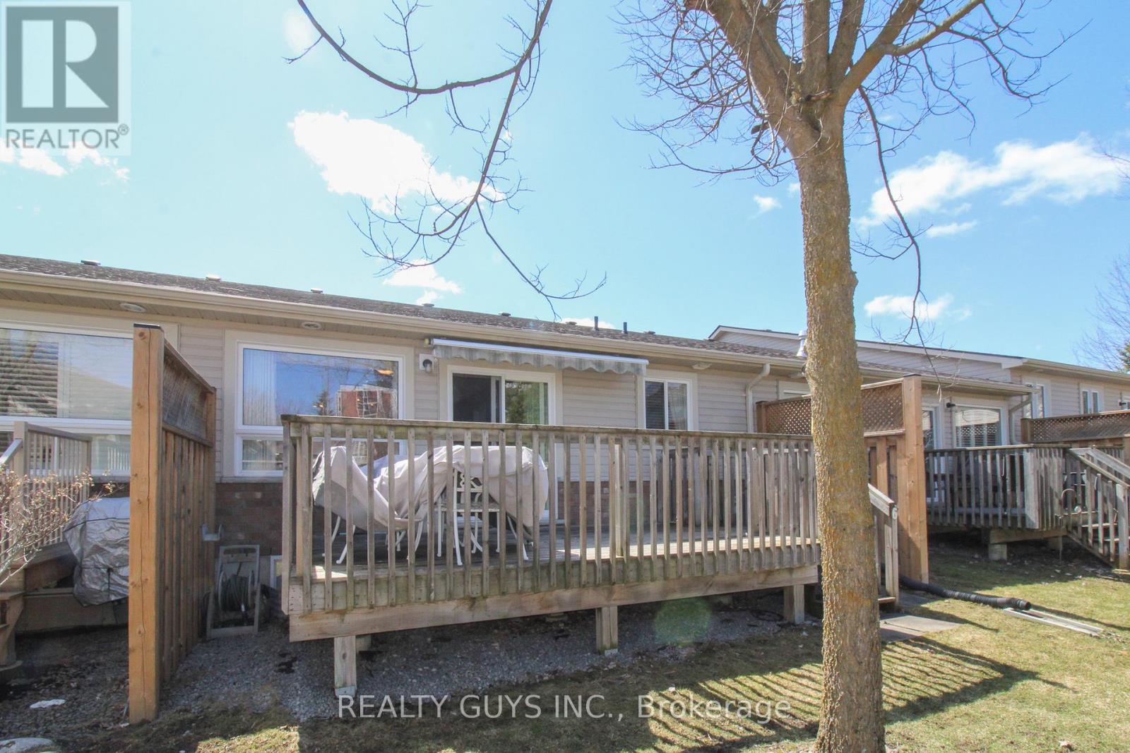 Unit #6 - 909 Wentworth Street, Peterborough (Otonabee Ward 1), Ontario  K9J 8R7 - Photo 4 - X13147972