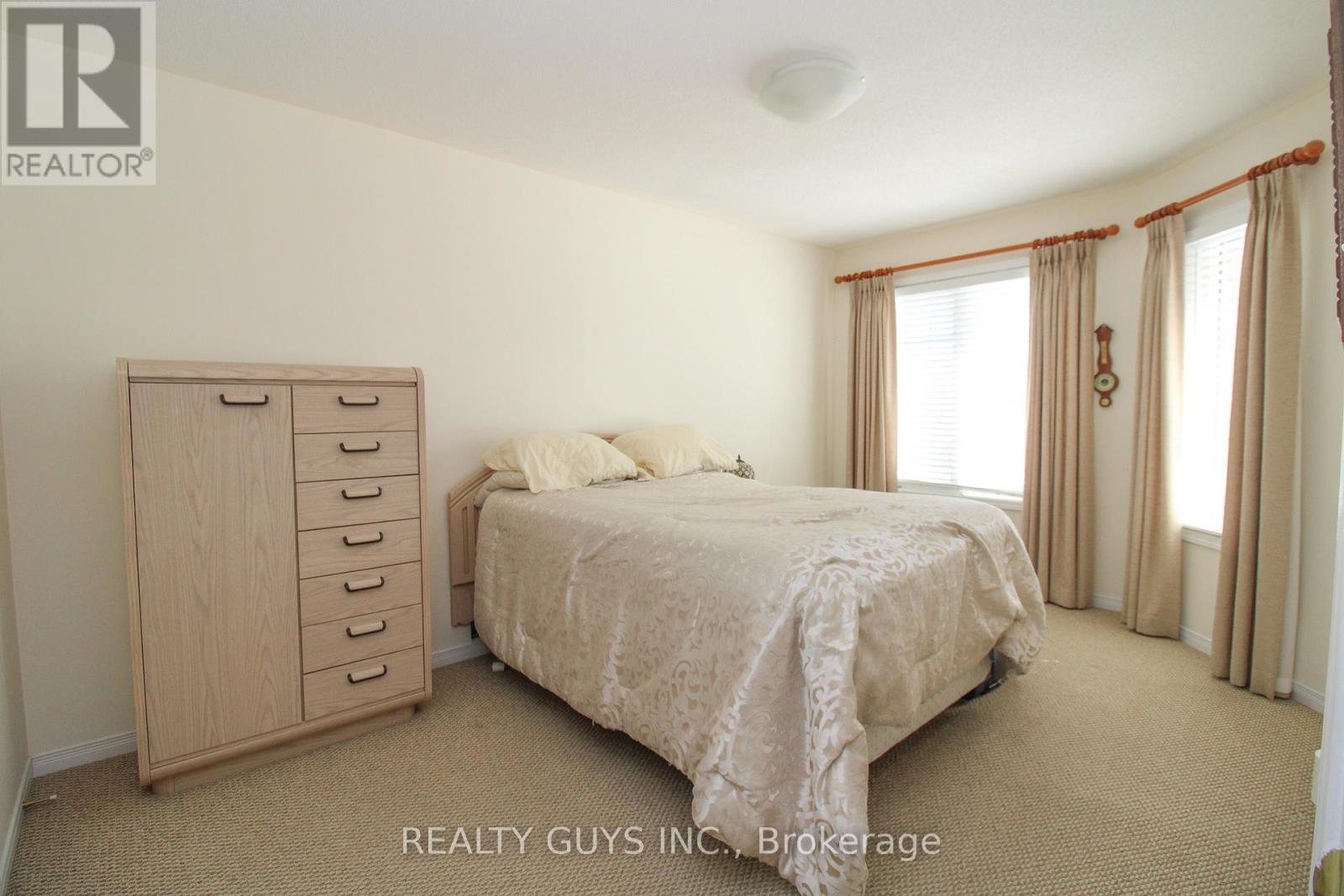 Unit #6 - 909 Wentworth Street, Peterborough (Otonabee Ward 1), Ontario  K9J 8R7 - Photo 6 - X13147972