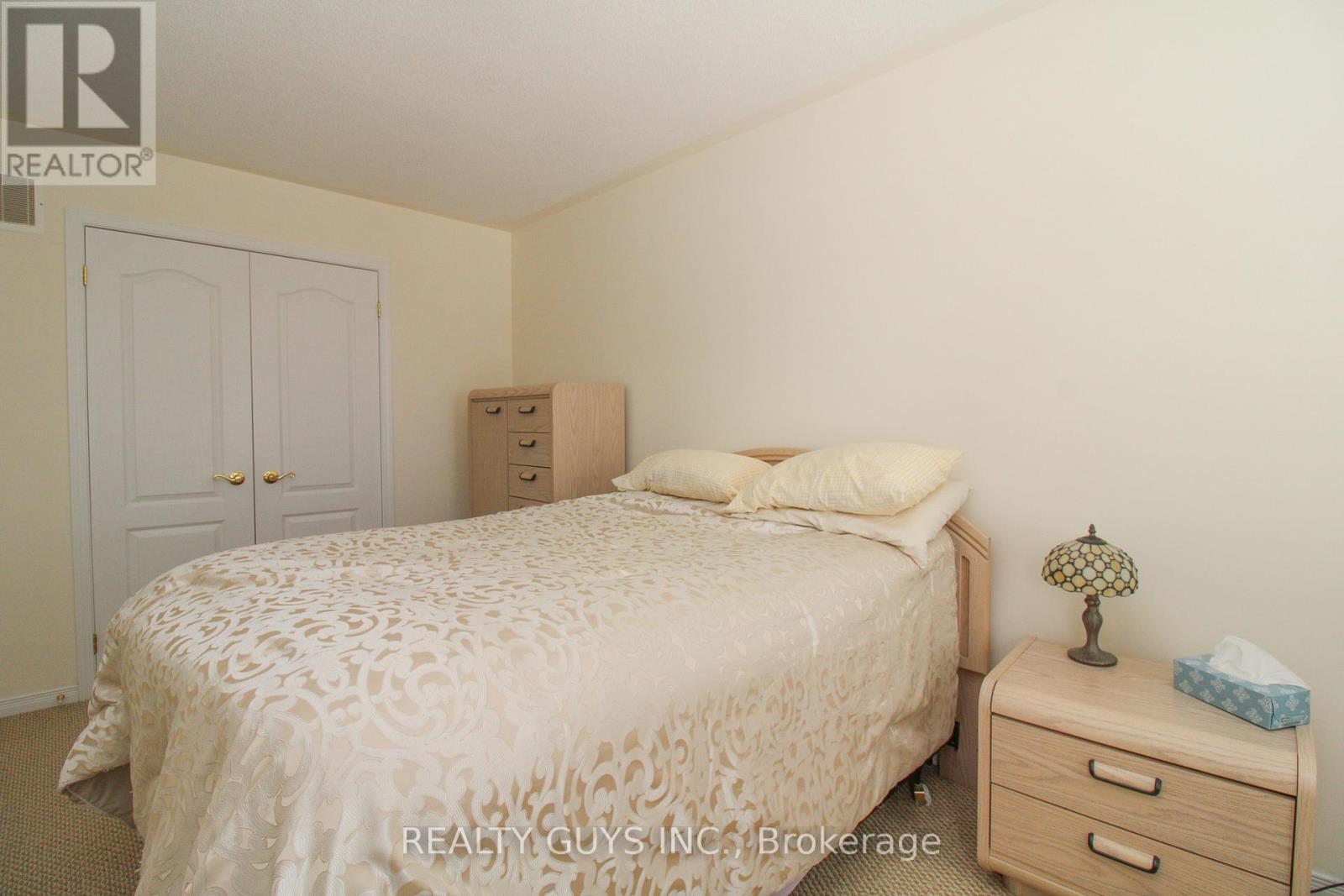 Unit #6 - 909 Wentworth Street, Peterborough (Otonabee Ward 1), Ontario  K9J 8R7 - Photo 7 - X13147972