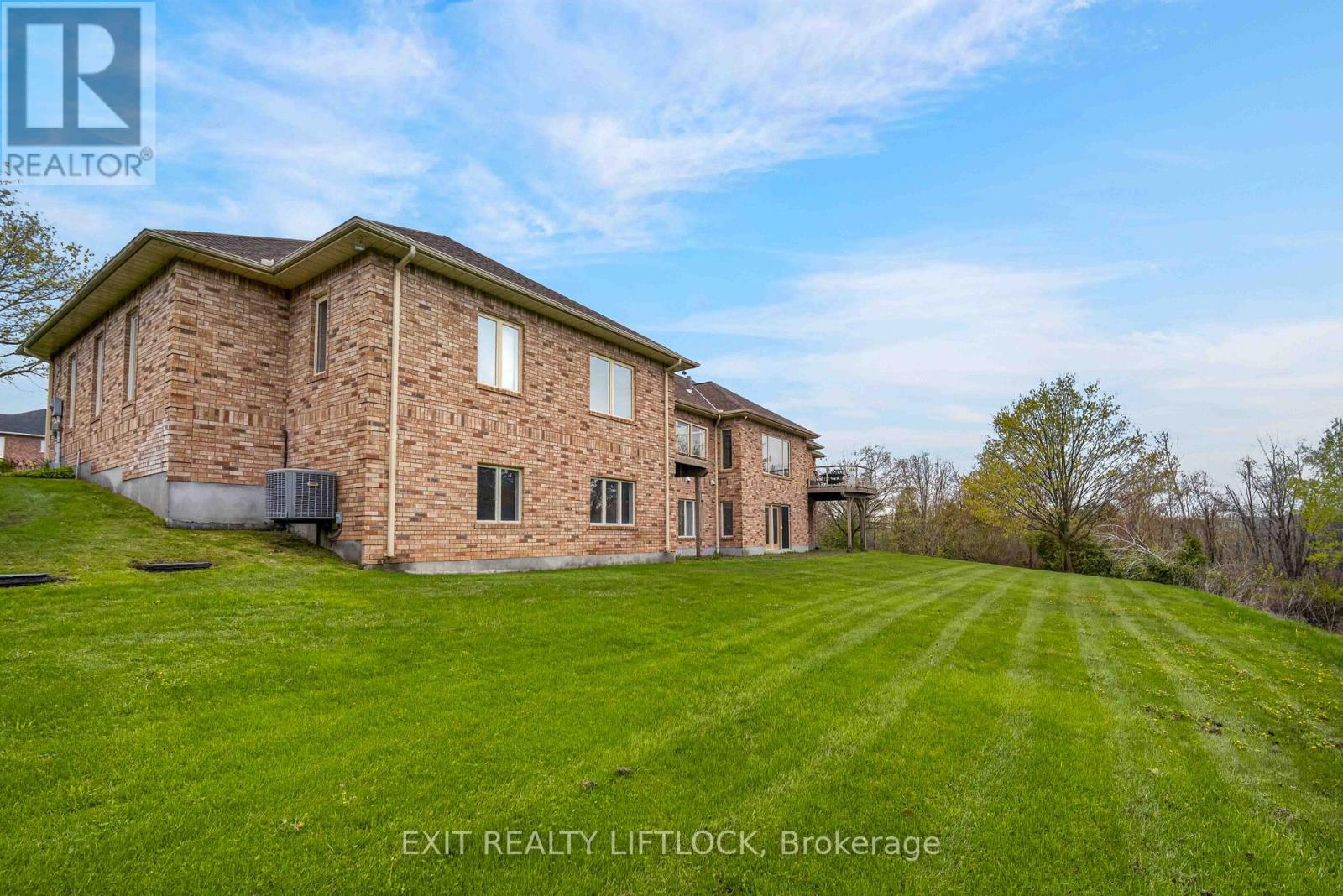 2045 Campbell Avenue, Cavan Monaghan (Cavan-Monaghan), Ontario  K9J 0E5 - Photo 42 - X13148078