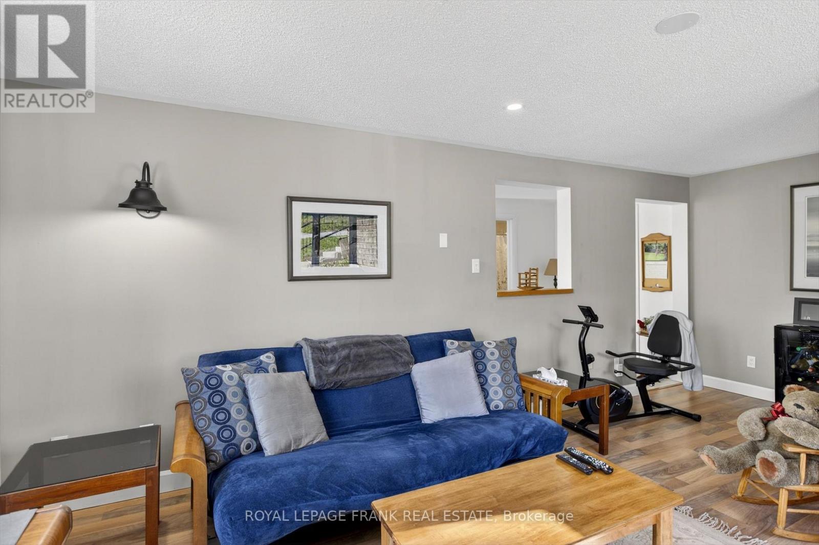 277 Dublin Street, Peterborough (Town Ward 3), Ontario  K9H 7J3 - Photo 11 - X13148294