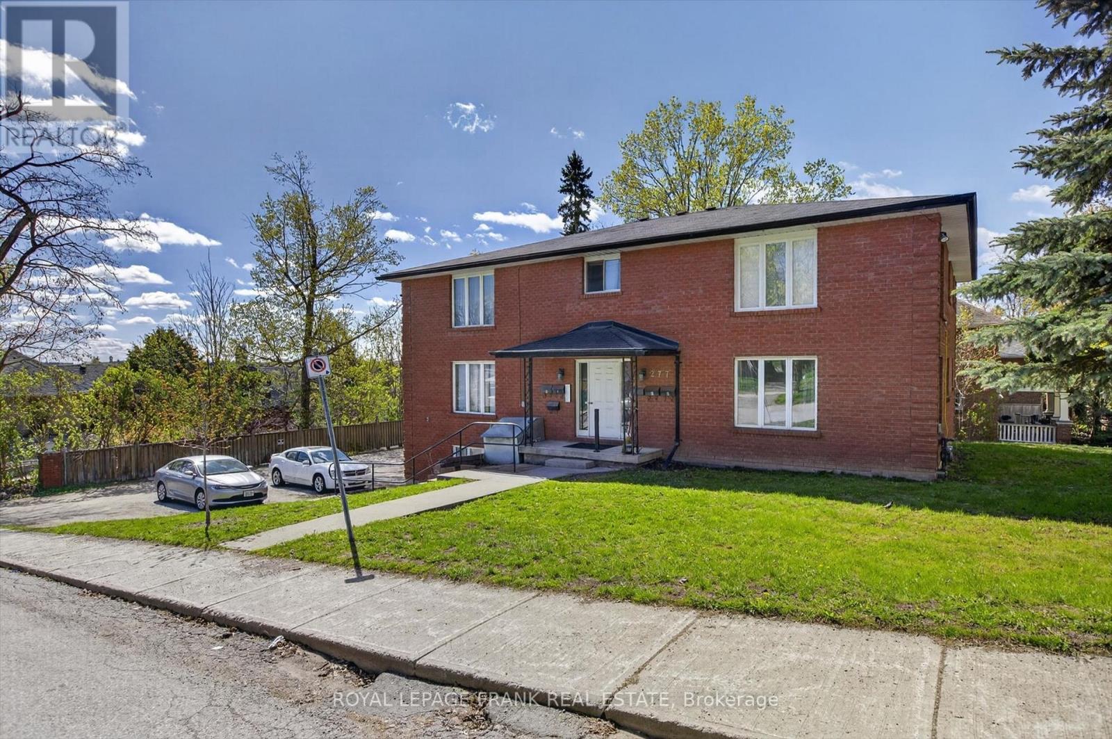 277 Dublin Street, Peterborough (Town Ward 3), Ontario  K9H 7J3 - Photo 3 - X13148294