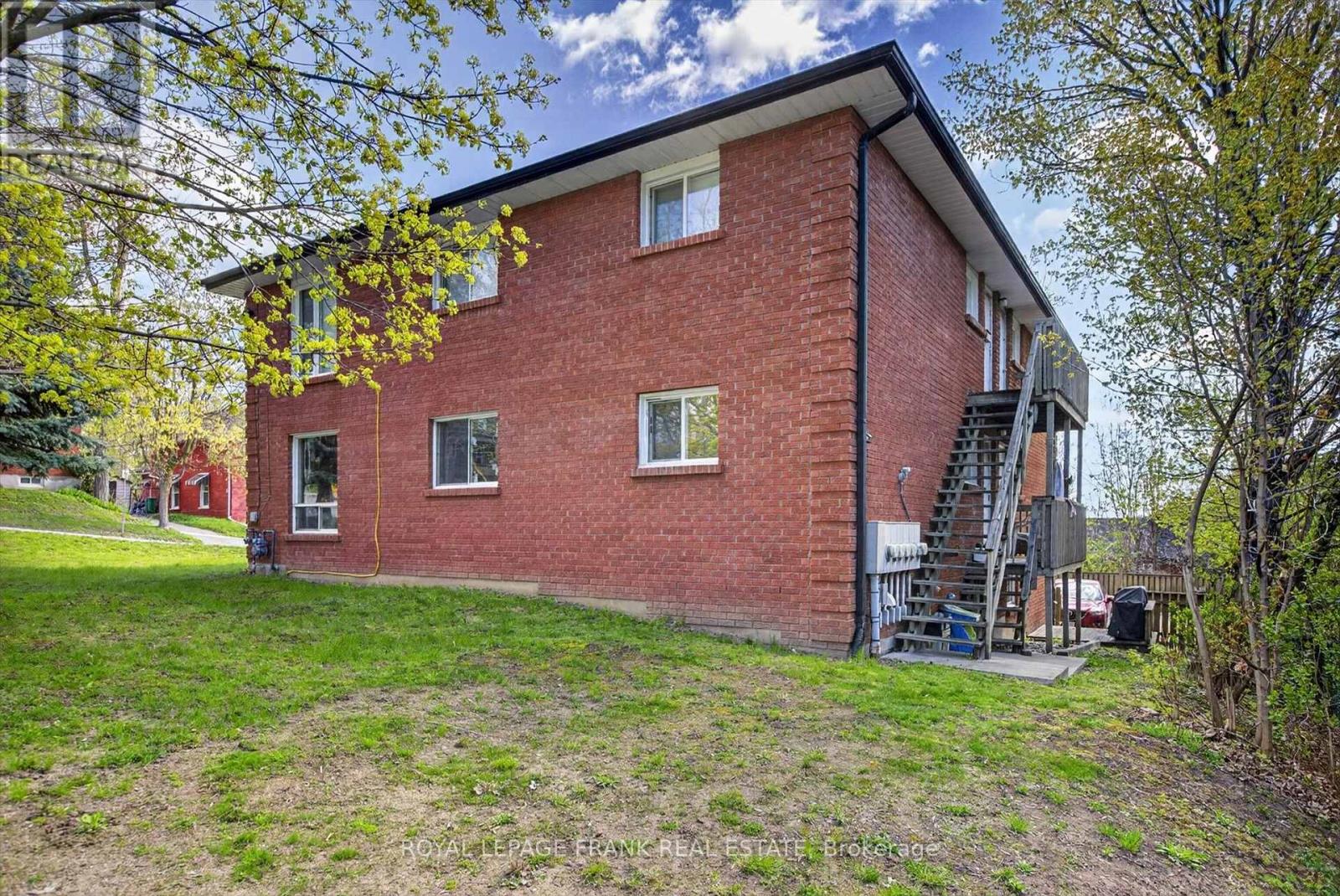 277 Dublin Street, Peterborough (Town Ward 3), Ontario  K9H 7J3 - Photo 49 - X13148294