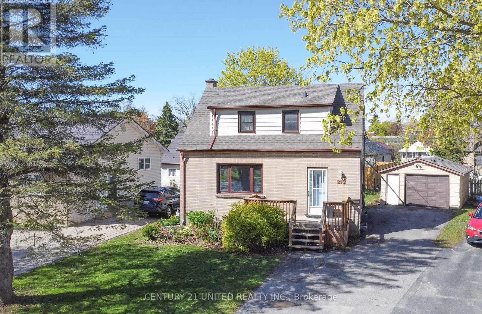 819 ARGYLE STREET, peterborough (northcrest ward 5), Ontario