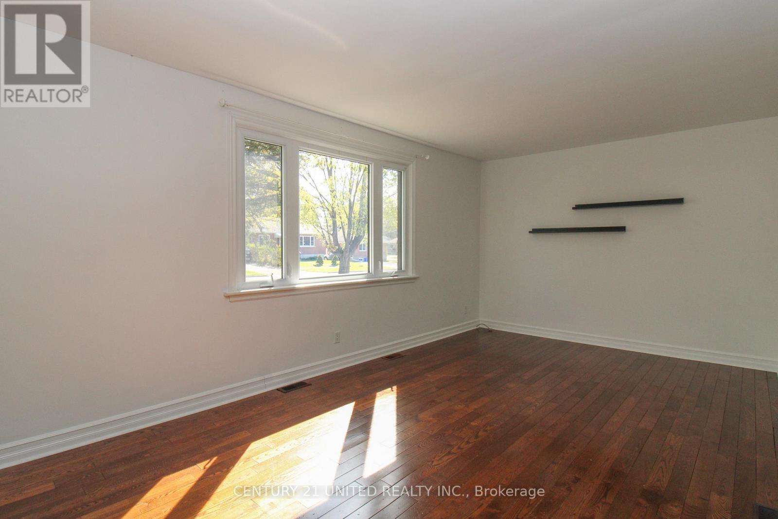 819 Argyle Street, Peterborough (Northcrest Ward 5), Ontario  K9H 5T4 - Photo 14 - X13148590