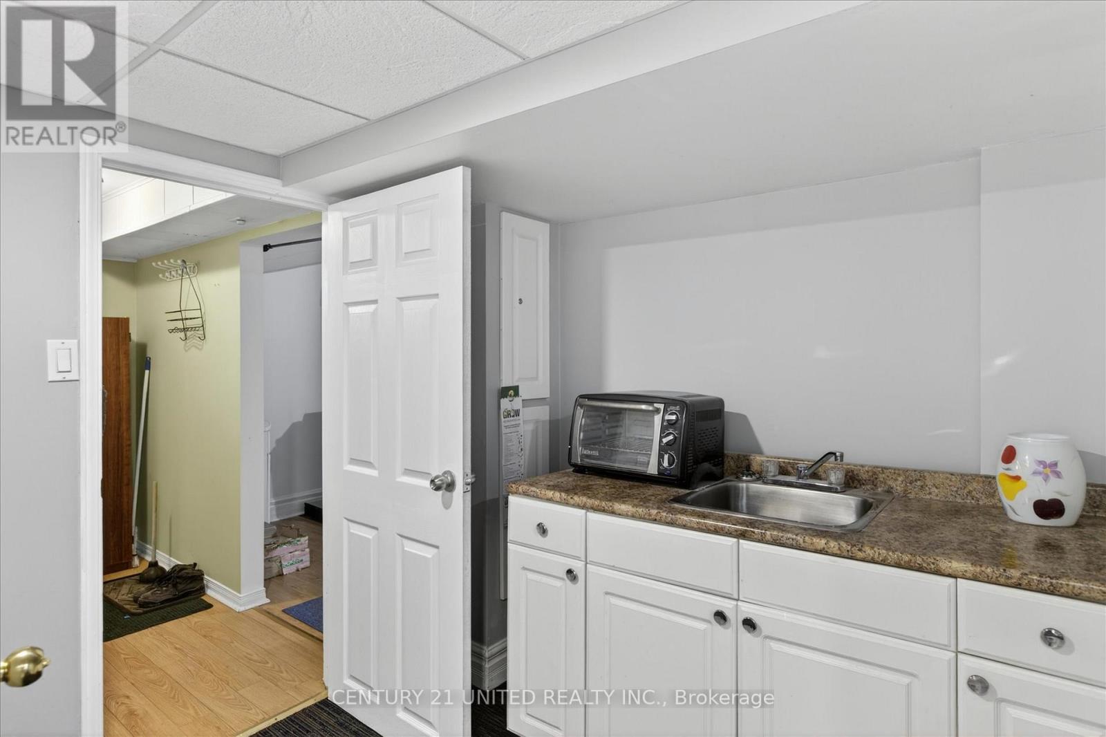 818 Rishor Crescent, Peterborough (Northcrest Ward 5), Ontario  K9H 5C7 - Photo 37 - X13148594
