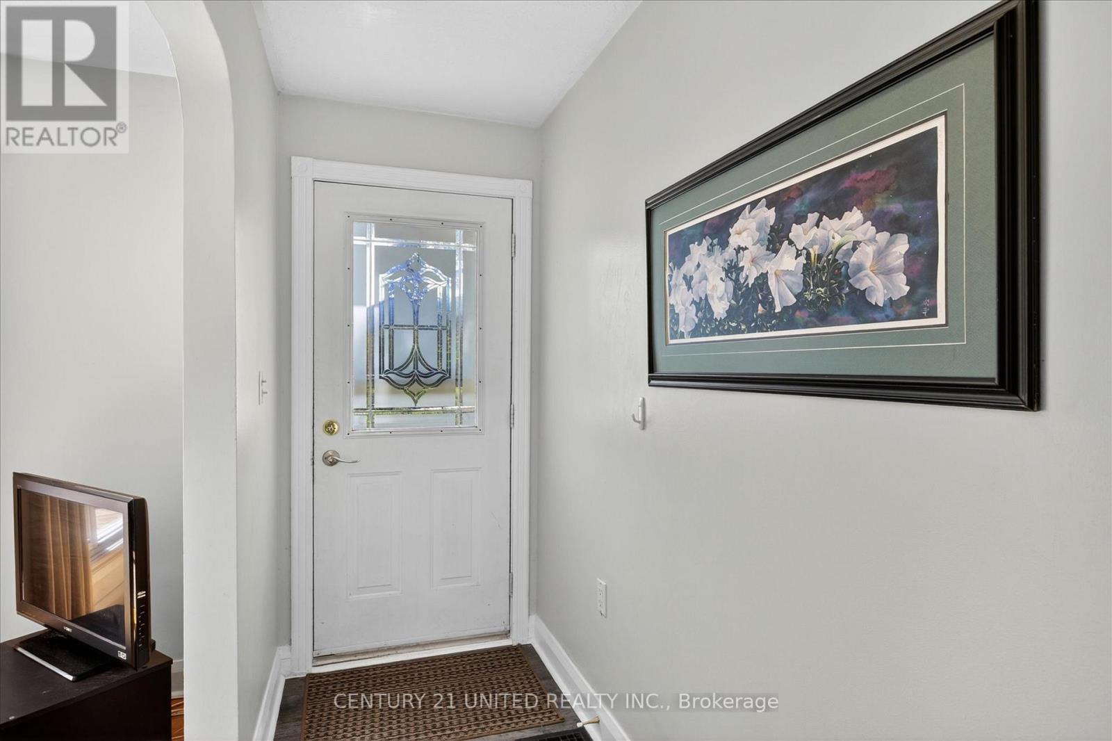 818 Rishor Crescent, Peterborough (Northcrest Ward 5), Ontario  K9H 5C7 - Photo 7 - X13148594