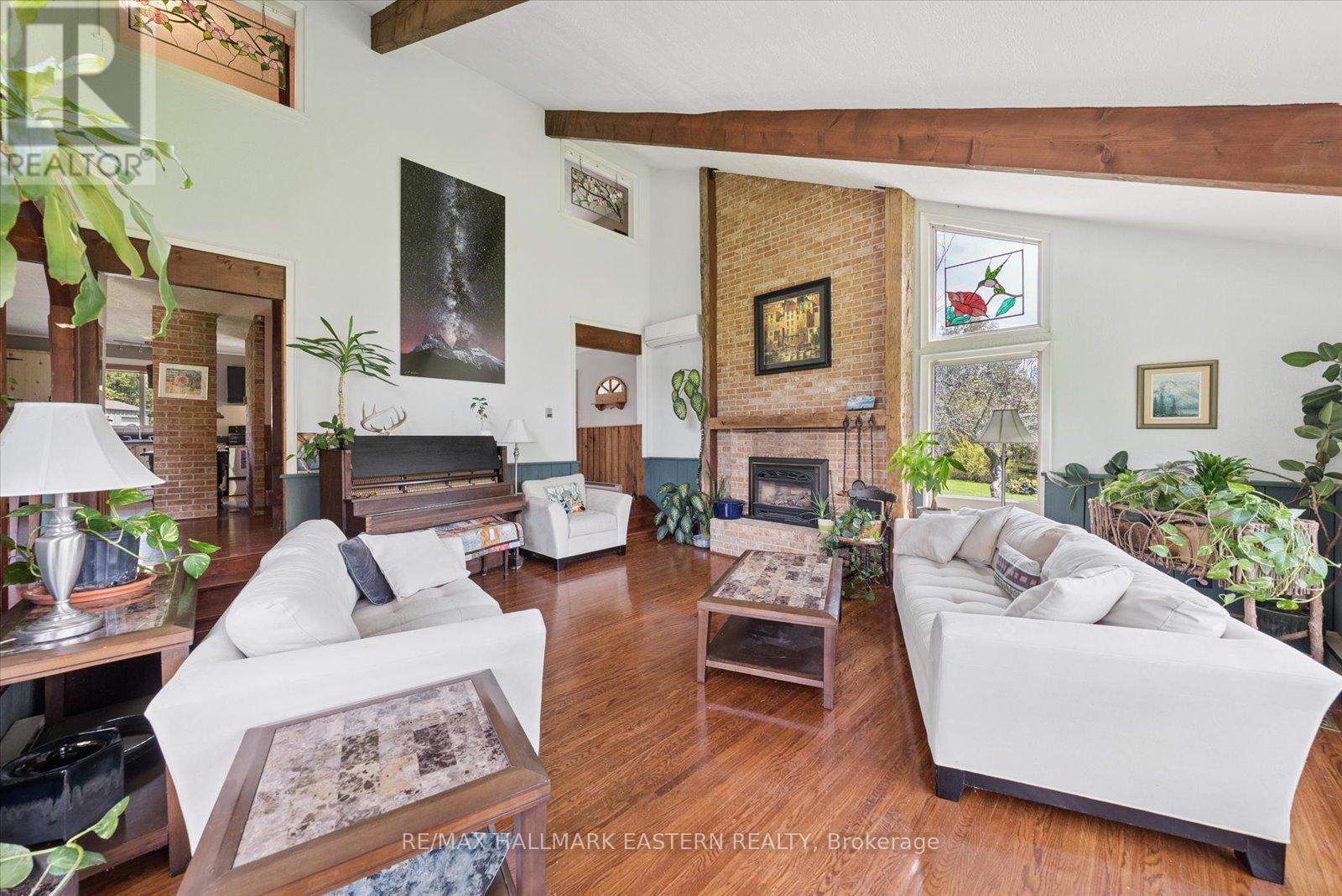 906 Mount Horeb Road, Kawartha Lakes (Manvers), Ontario  K0L 2W0 - Photo 8 - X13148830