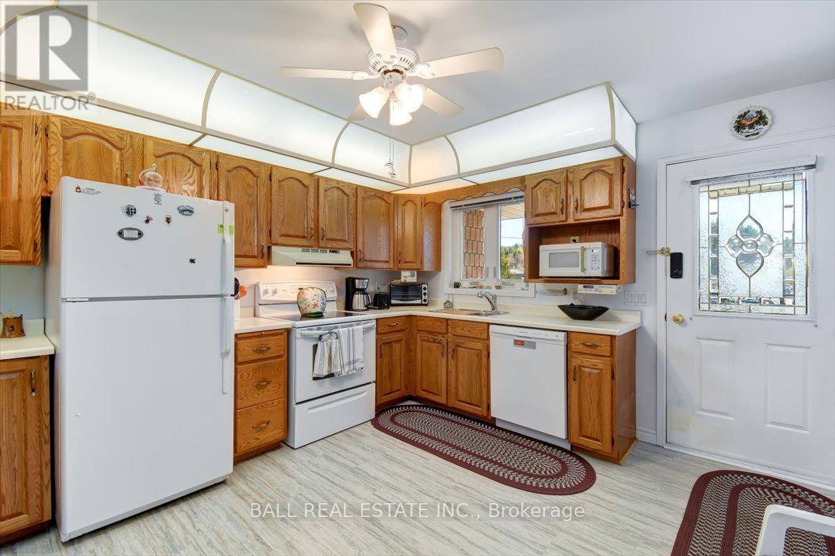Unit #202 - 16 Alice Street, Bancroft (Bancroft Ward), Ontario  K0L 1C0 - Photo 4 - X13148854