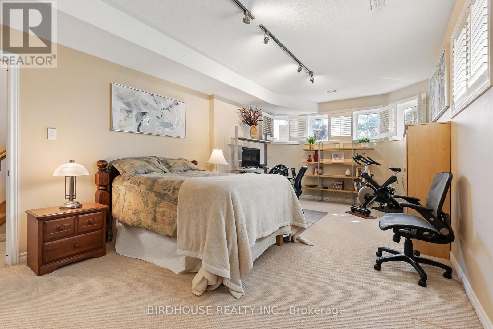 2309 Sumac Street, Peterborough (Monaghan Ward 2), Ontario  K9K 2J9 - Photo 37 - X13149300