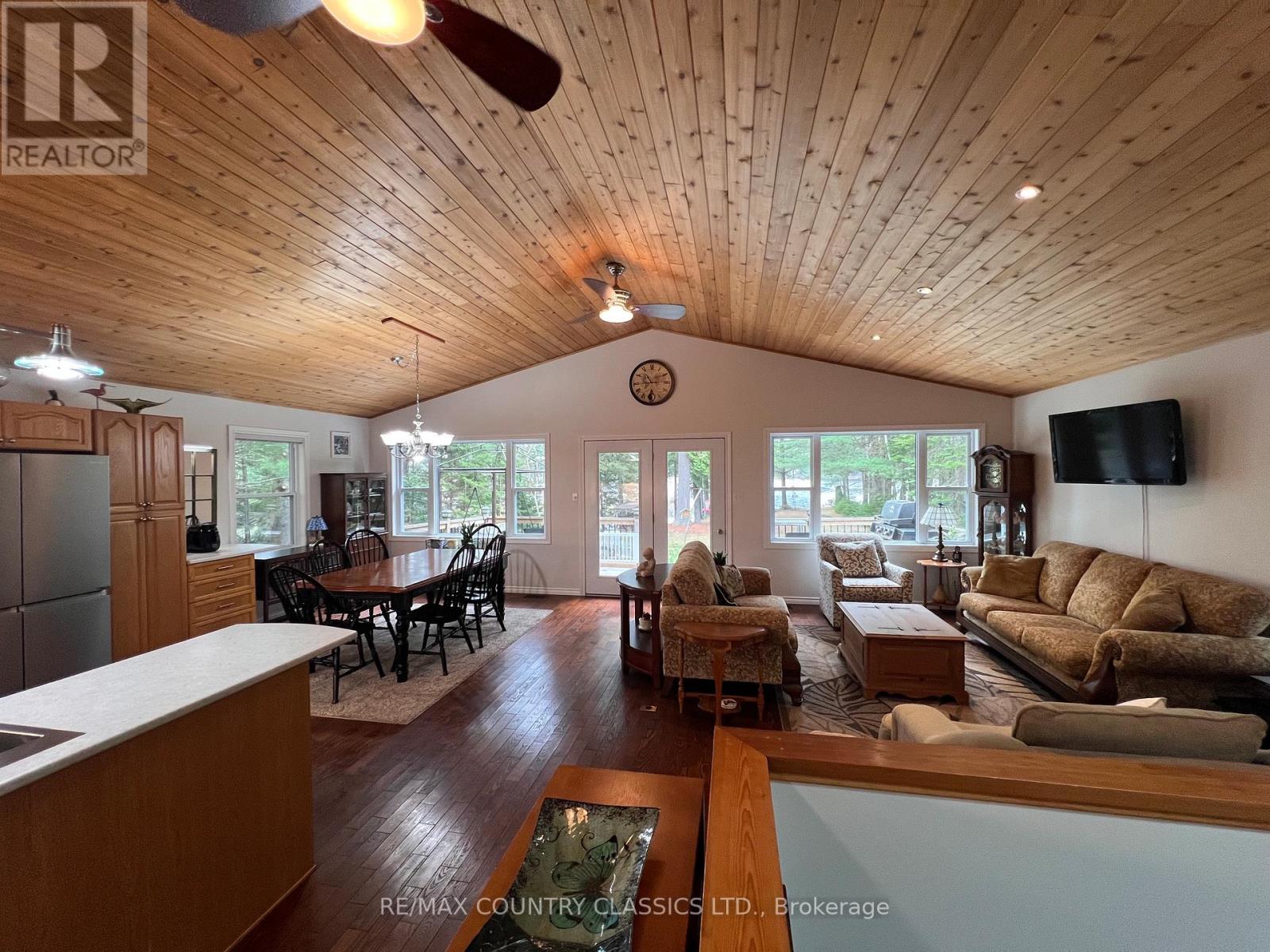4501 Elephant Lake Road, Dysart Et Al (Harcourt), Ontario  K0L 2A0 - Photo 16 - X13149536