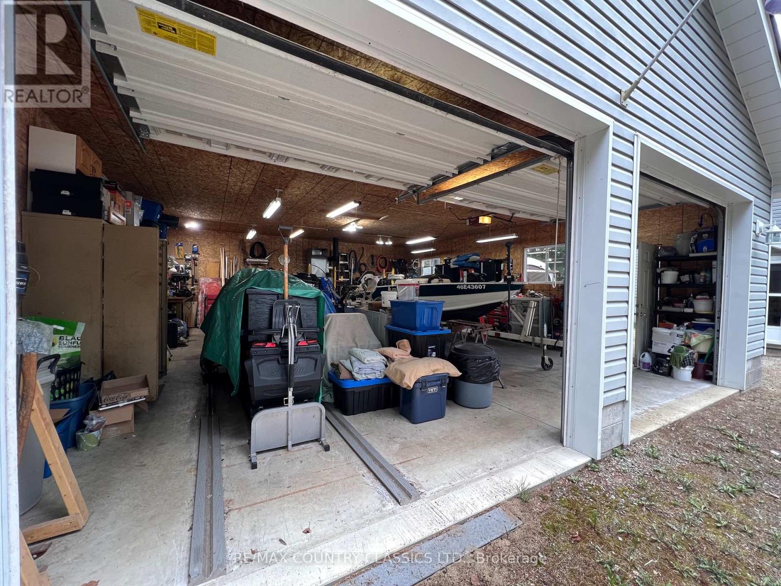 4501 Elephant Lake Road, Dysart Et Al (Harcourt), Ontario  K0L 2A0 - Photo 44 - X13149536