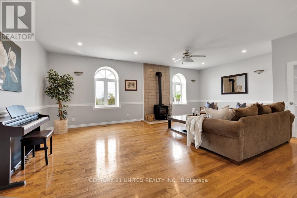 872 Sharpe Line, Cavan Monaghan (Cavan Twp), Ontario  L0A 1C0 - Photo 12 - X13149844