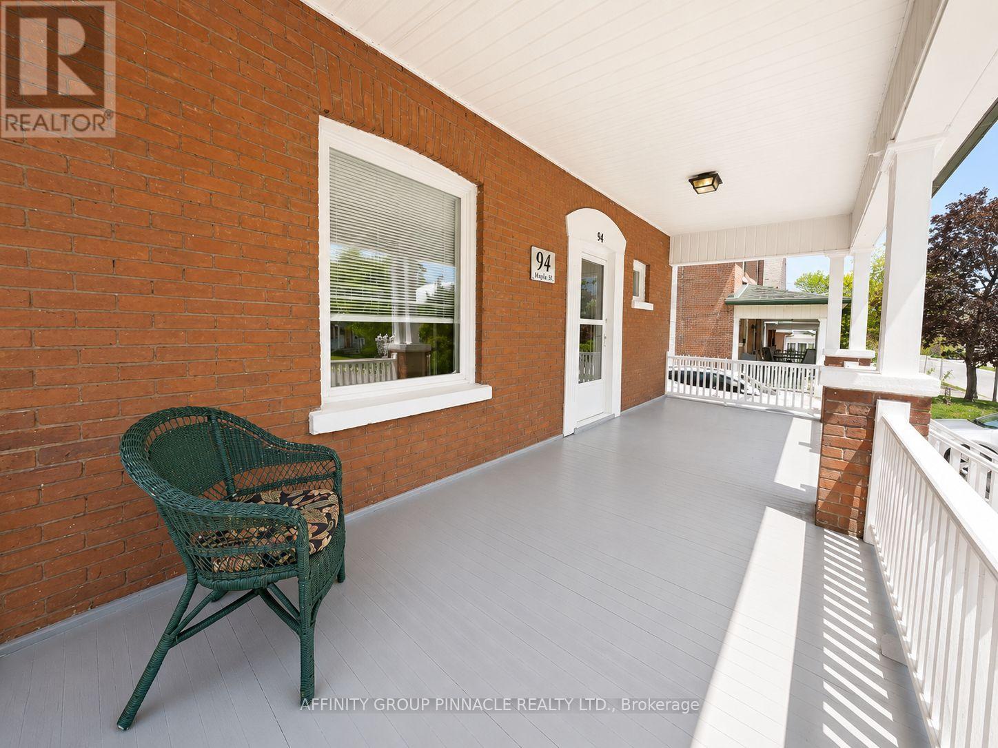 94 Glenelg Street W, Kawartha Lakes (Lindsay), Ontario  K9V 2V9 - Photo 5 - X13149878