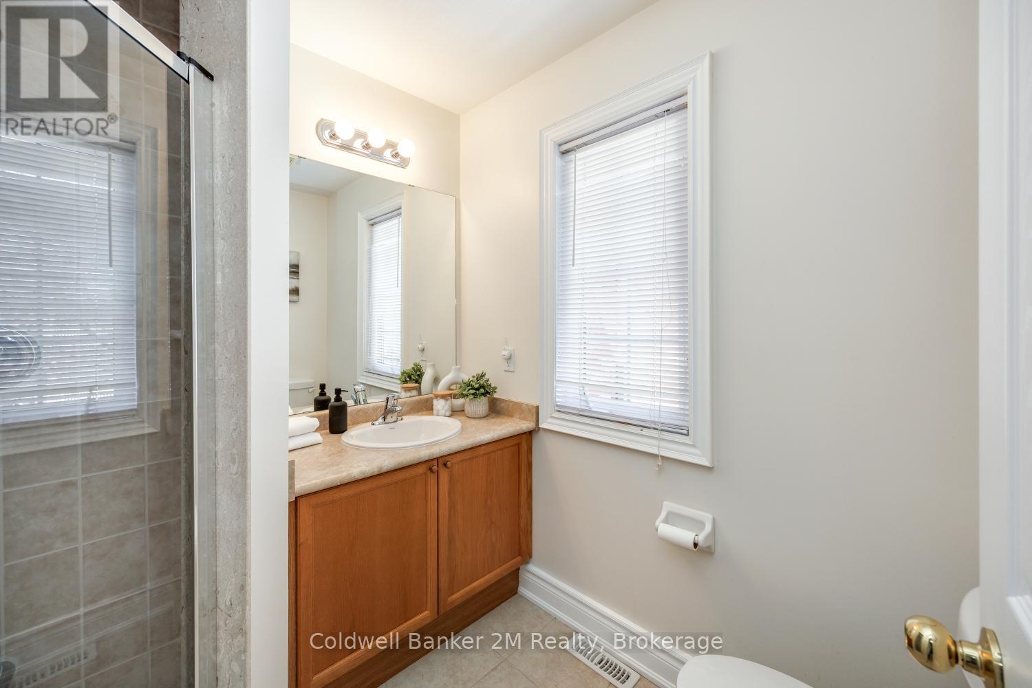 18 Corporal Patterson Lane, Clarington (Newcastle), Ontario  L1B 0A7 - Photo 28 - E13150646
