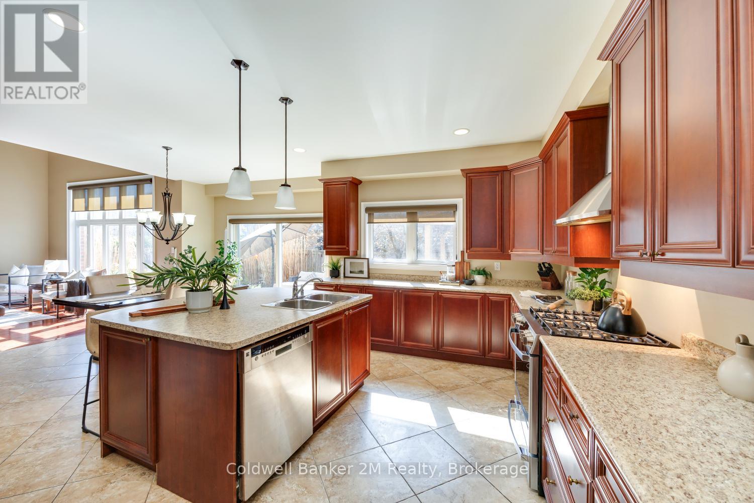 18 Corporal Patterson Lane, Clarington (Newcastle), Ontario  L1B 0A7 - Photo 9 - E13150646