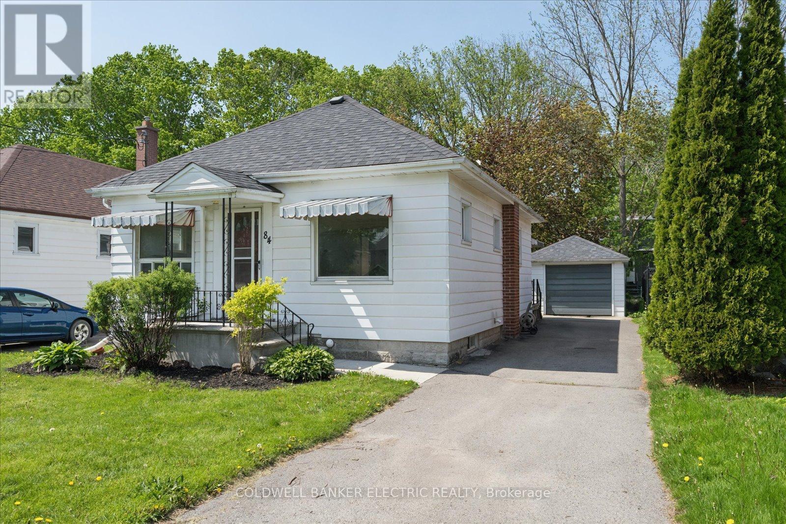 84 Ware Street, Peterborough (Town Ward 3), Ontario  K9J 2B7 - Photo 2 - X13150792