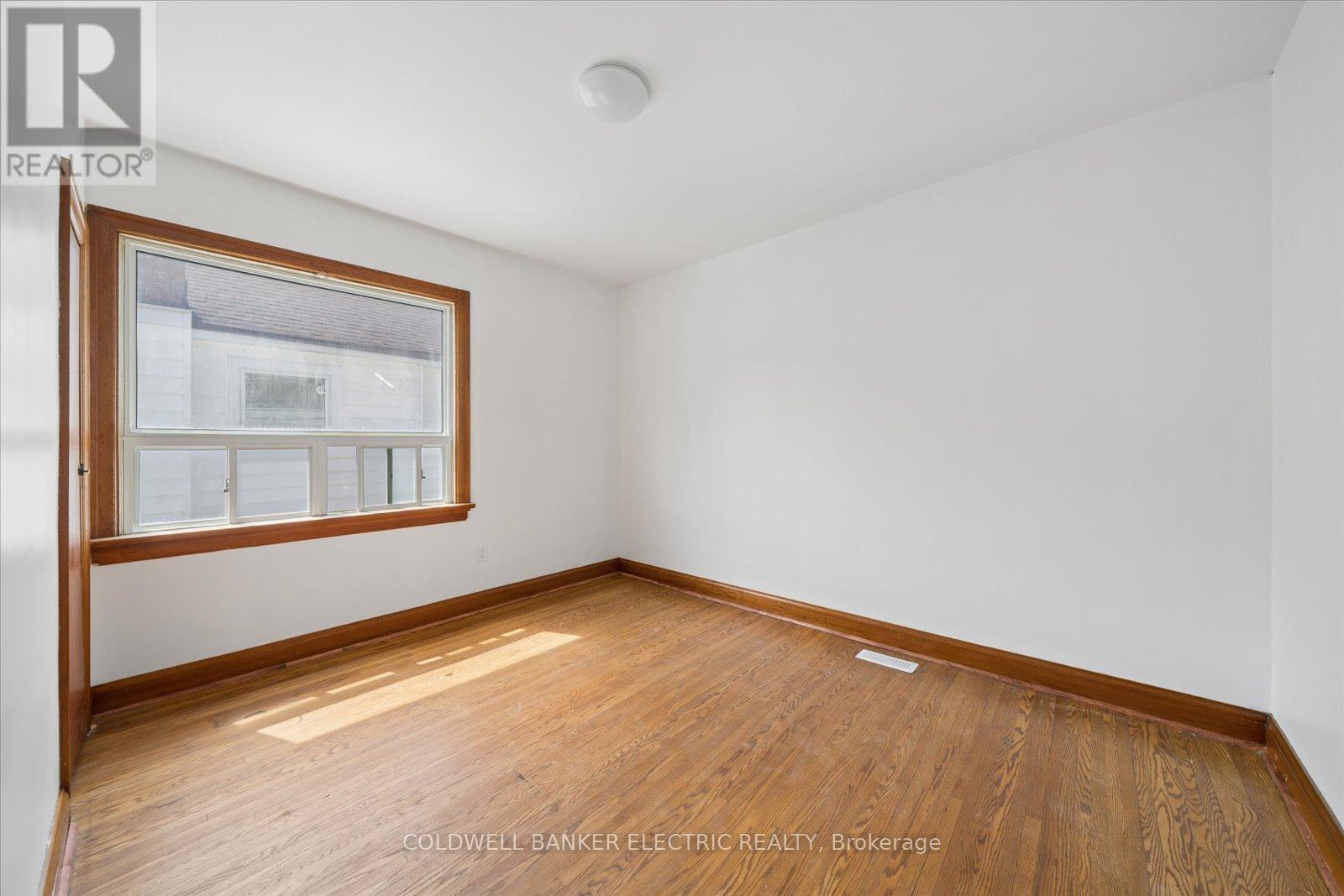 84 Ware Street, Peterborough (Town Ward 3), Ontario  K9J 2B7 - Photo 23 - X13150792